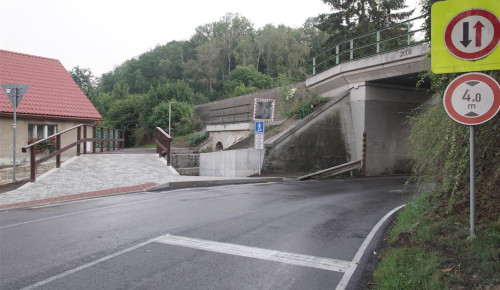Podchod pod tratí Podlázky, MB