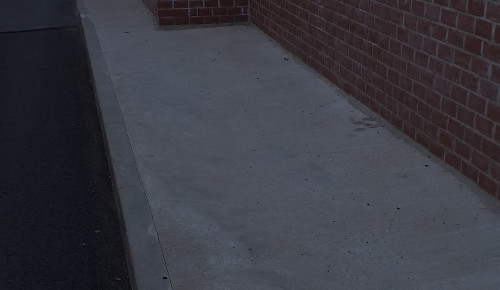 Chrástecká ul. - zajištění havarijního stavu opěrné zdi.