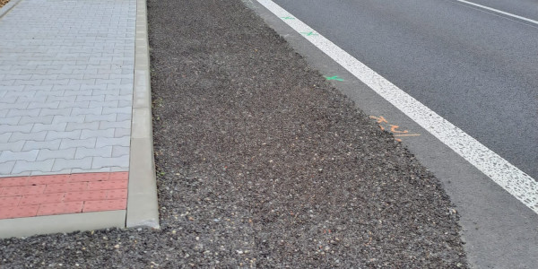 Chodník podél průtahu I/38 Libichov