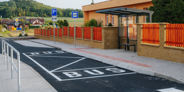 III/2802 Březno rekonstrukce silnice – chodník ve směru na Novou Telib