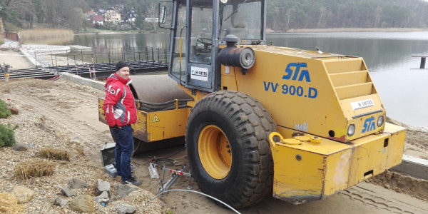 Revitalizace pobřeží Máchova jezera