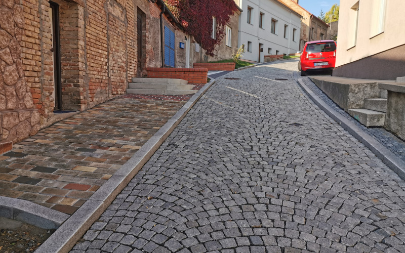 Ulice Revoluční, Benátky nad Jizerou