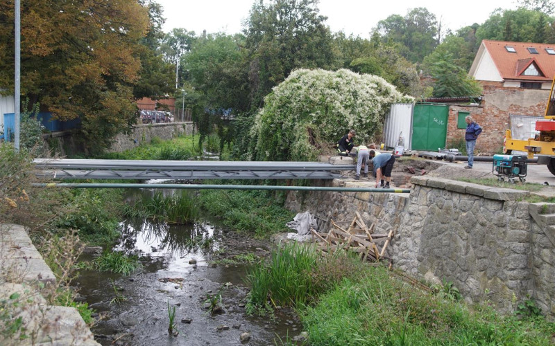 Oprava lávky ul Svatovítská, MB