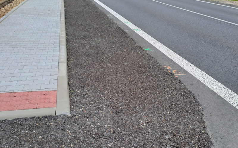 Chodník podél průtahu I/38 Libichov