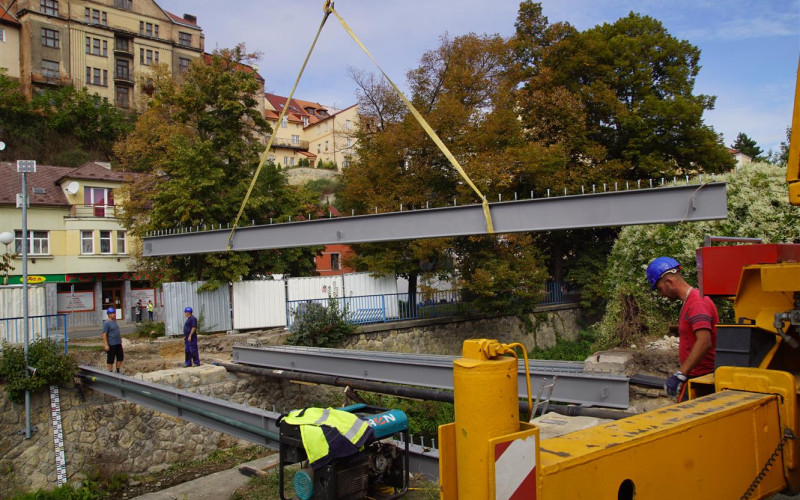 Oprava lávky ul Svatovítská, MB