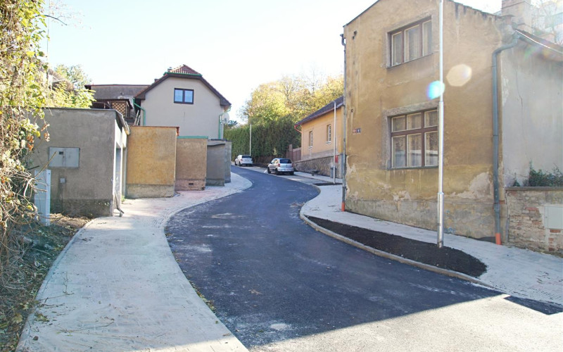 Rekonstrukce ulice V Rokli MB